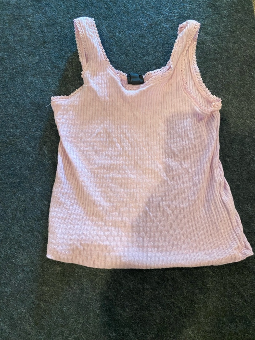 art class Pink Ribbed Tank with Lace Trim